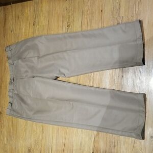 Perry Ellis Portfolio pants sz 44x32 like new condition